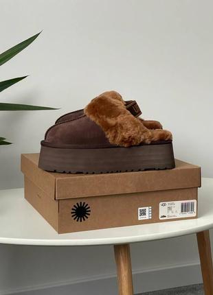 Тапочки уггі ugg funkette slipper platform chocolate brown