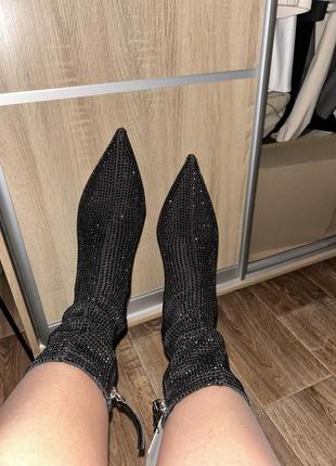 Ботильйони зі стразами friends of fashion, zara