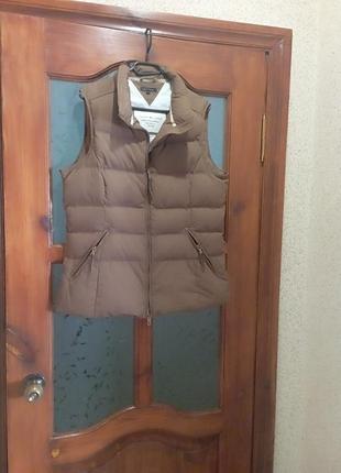 Тепла жилеткаtommy hilfiger xl