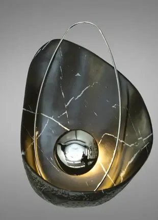 Стильний сучасний світильник бра