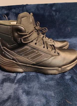 Ботинки с менбраной adidas