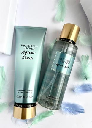 Aqua kiss victoria's secret - набір (спрей і лосьйон для тіла)