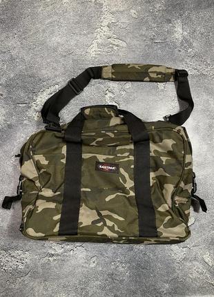 Велика дорожная сумка eastpak travel bag