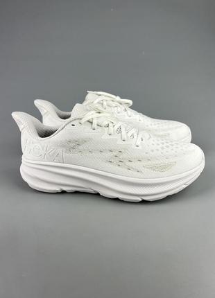 Чоловічі бігові кросівки hoka clifton 9
