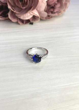 Кольцо серебро с сапфиром nano 1.545ct (17см)