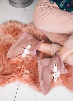 Рожеві жіночі уггі ugg mini bailey bow ii pink