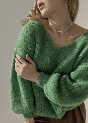 Базовый свитер oversize
