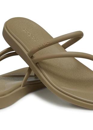 Босоніжки, сандалі крокс crocs metallic toe loop, 38, 39