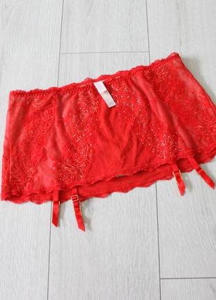 Фірмовий червоний пояс для панчіх з вшитими трусиками victoria's secret