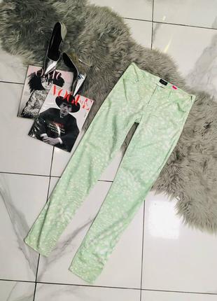 Оригинальные джинсы скинни armani you 29