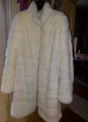 Шикарная очень густая норковая шуба в идеальном состоянии.дешево