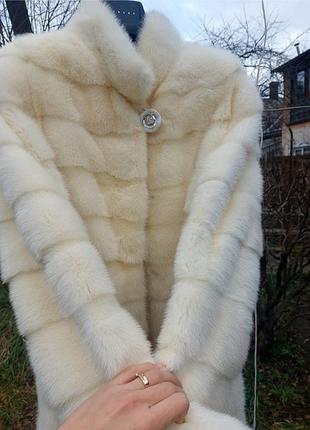 Шикарная очень густая норковая шуба в идеальном состоянии.дешево