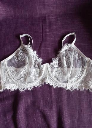 Лиф. бюстгальтер. чашка d.