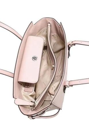 Сумка guess оригинал в идеальном состоянии