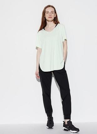 Футболка uniqlo (468584)3 фото