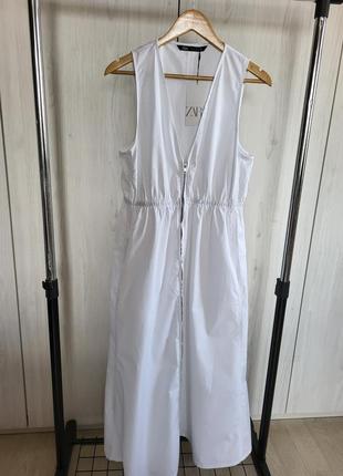 Красивое белое платье