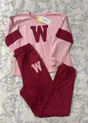 Новий дитячий костюмчик