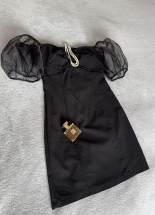 Маленькое черное платье от new look.