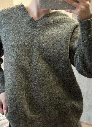 Женский пуловер