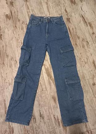 Джинси з карманами