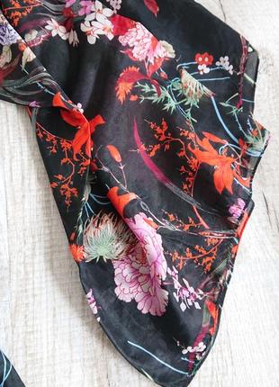 Большой платок шаль палантин из шелка hallhuber