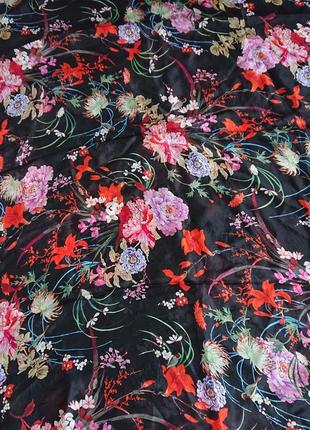 Большой платок шаль палантин из шелка hallhuber