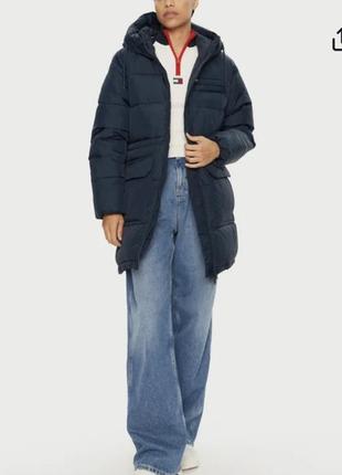 Классный пуховик, tommy hilfiger, оригинал!