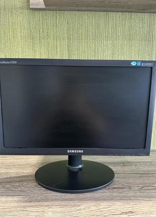 Монітор samsung e1920n 19” 3 шт в наличии николаев