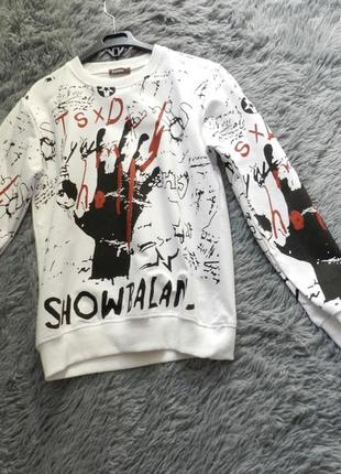 ⛔  крутой свитшот