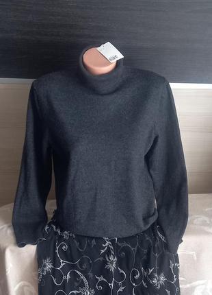 Шерстяной (100%) гольф  h&m