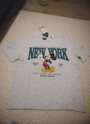 Футболка с mickey mouse