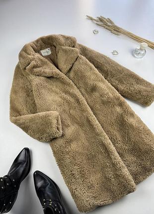 Теплая шубка с гладким, приятным эко-хутром