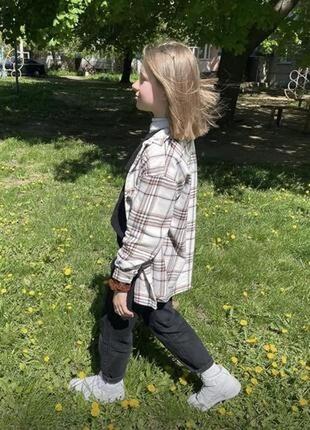 Бомбезно крутезна верхня сорочка zara