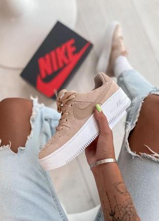 Женские кроссовки nike air force saga beige suede