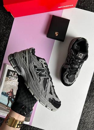 Жіночі стильні кросівки new balance 1906d