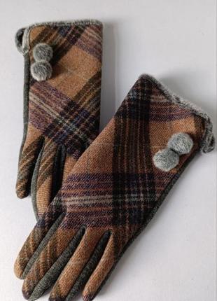Изящные женские зимние перчатки из твида2 фото