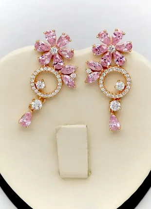 Серьги-гвоздики с розовыми кристаллами фирма xuping m&amp;l (медицинское золото)