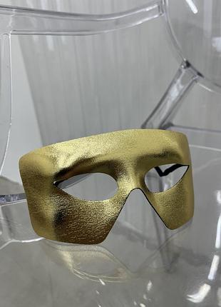 Карнавальная венецианская маска золотая, золото, аксессуары