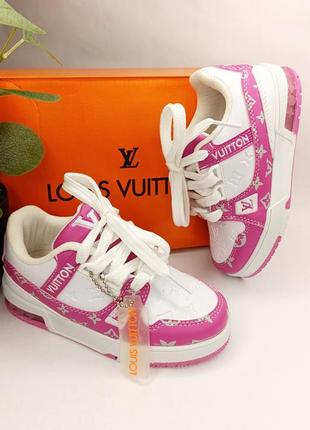 Кроссовки для девочек 26-30