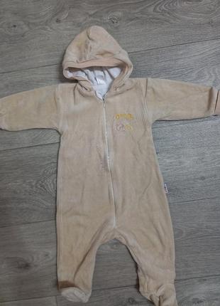 Велюровый теплый человечек