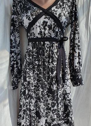 Сукня для вагітної монохромна широка