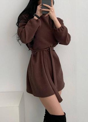 Жіноча сукня