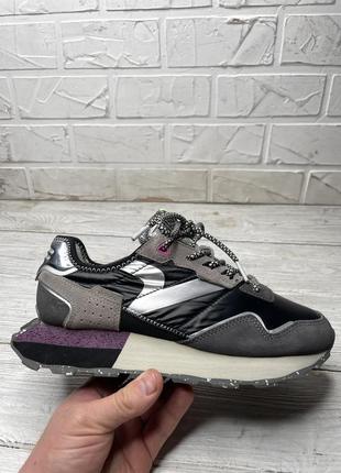 Крутые модные кроссовки victoria 1985