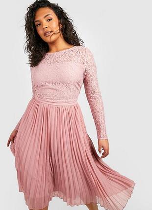 Платье м boohoo