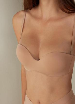 Телесный бюстгальтер-бандо intimissisia fascia super push-up