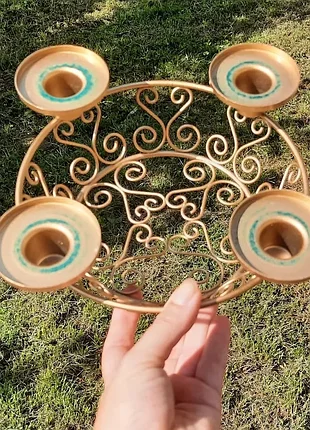 Ажурная ваза-подсвечник в великолепной изысканной работе.