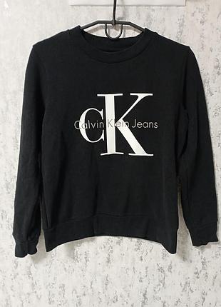 Свитшот calvin klein.