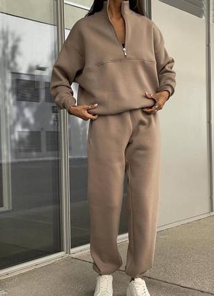 Теплий, м'який костюм із начісом