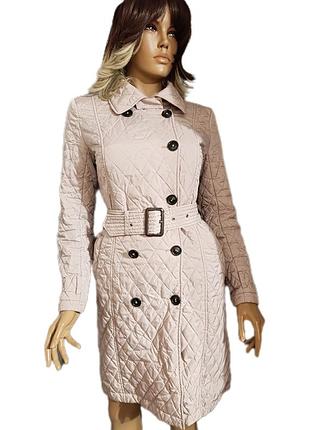 Женское стеганое пальто с поясом