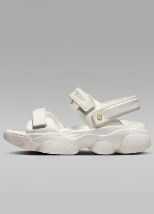 Nike  jordan  deja босоніжки устілка 26.5см